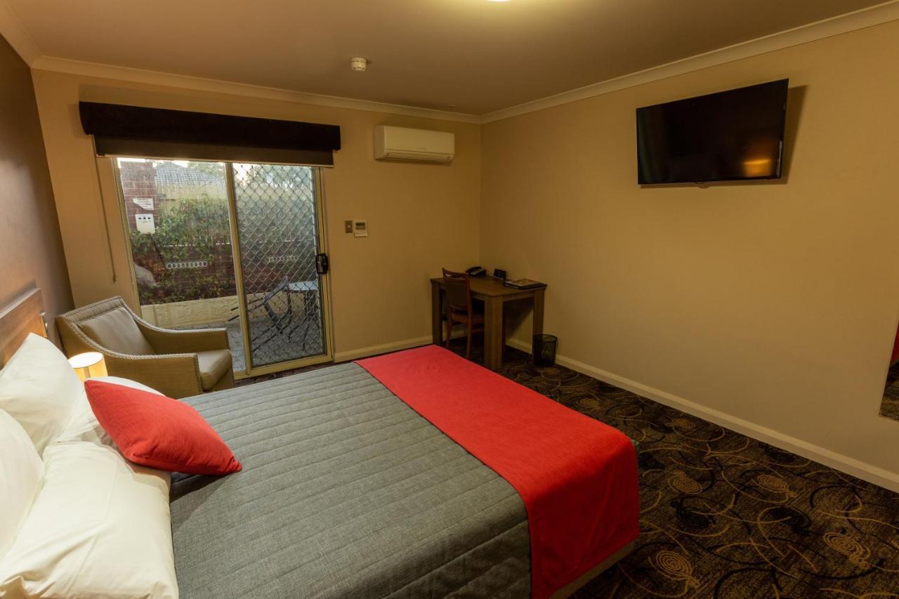 Quality Hotel Bayswater Перт Екстер'єр фото