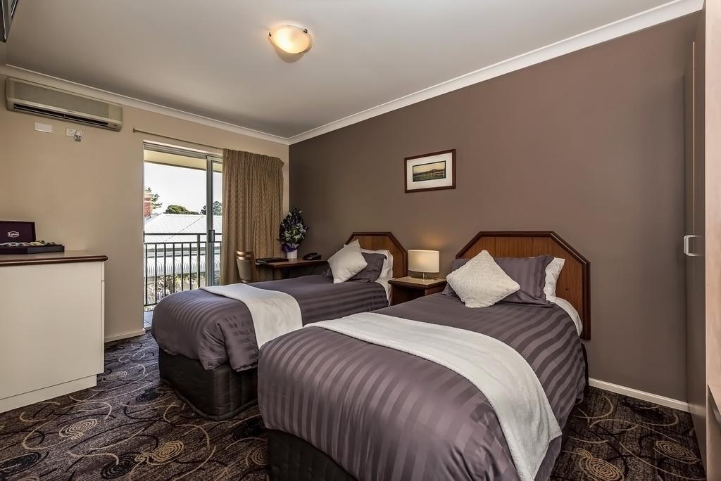 Quality Hotel Bayswater Перт Екстер'єр фото
