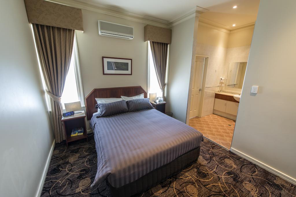 Quality Hotel Bayswater Перт Екстер'єр фото